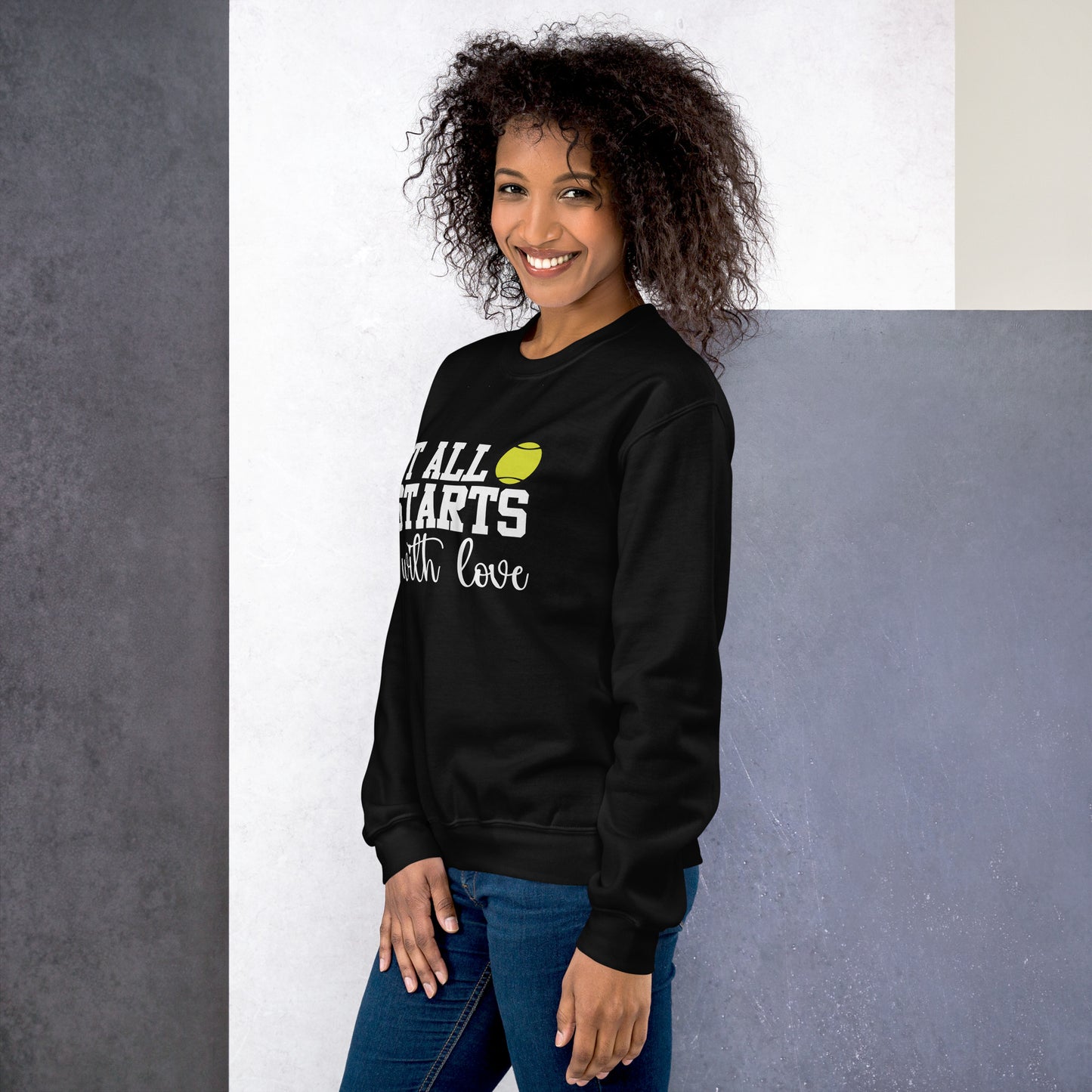starts with love | Sweatshirt